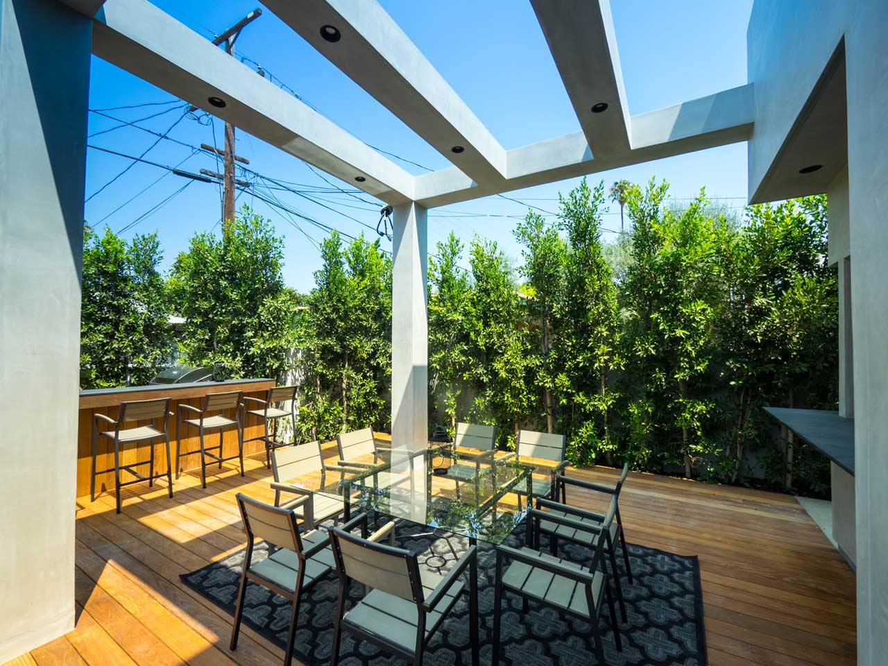 patio and deck refinishing